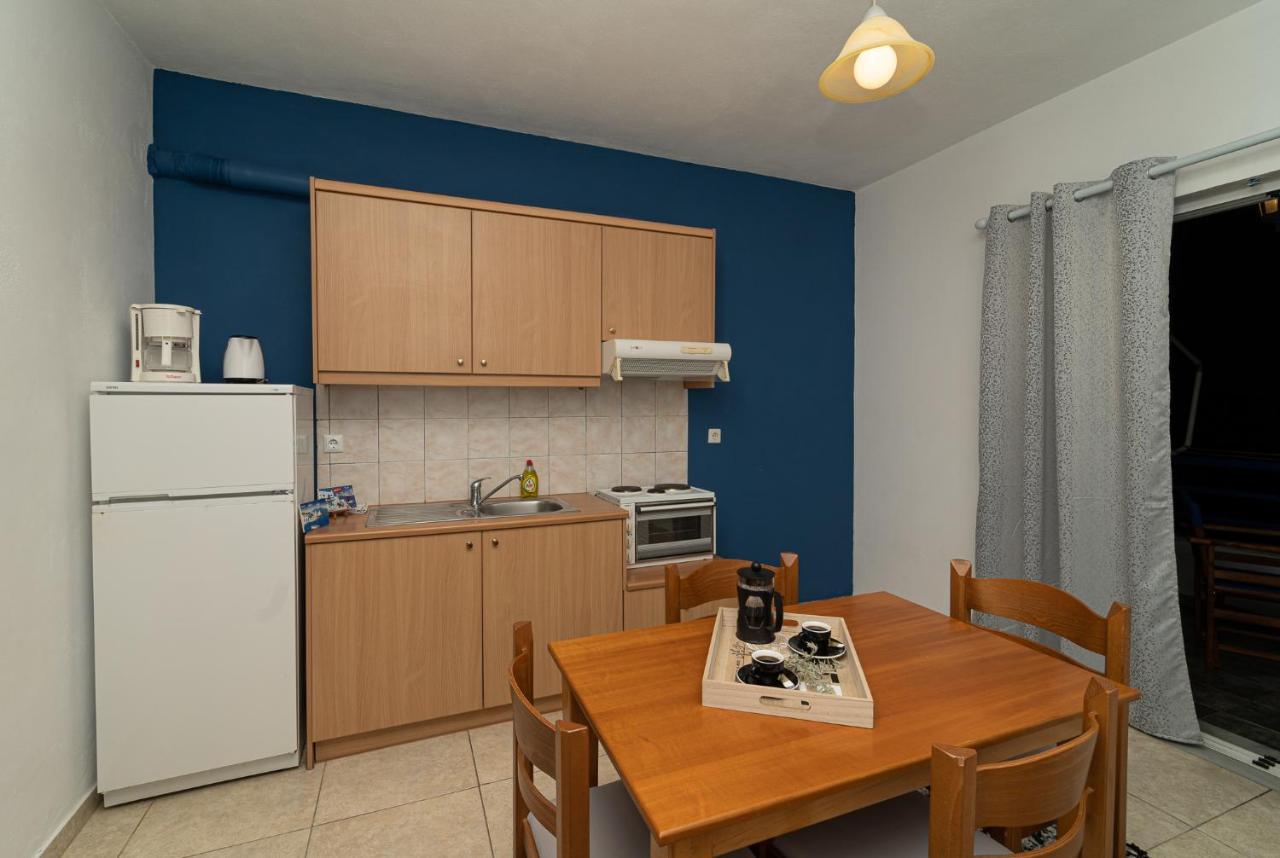 Blue Houses Maisonettes Kamaria  Exterior photo