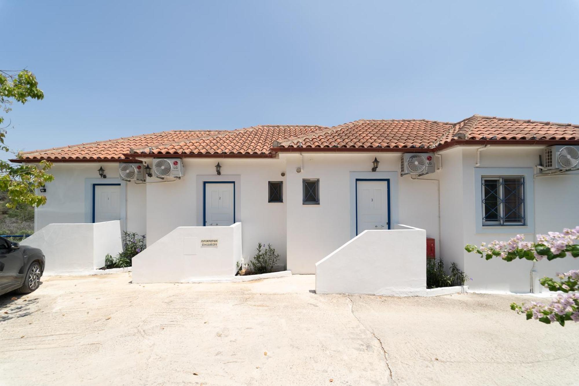 Blue Houses Maisonettes Kamaria  Exterior photo